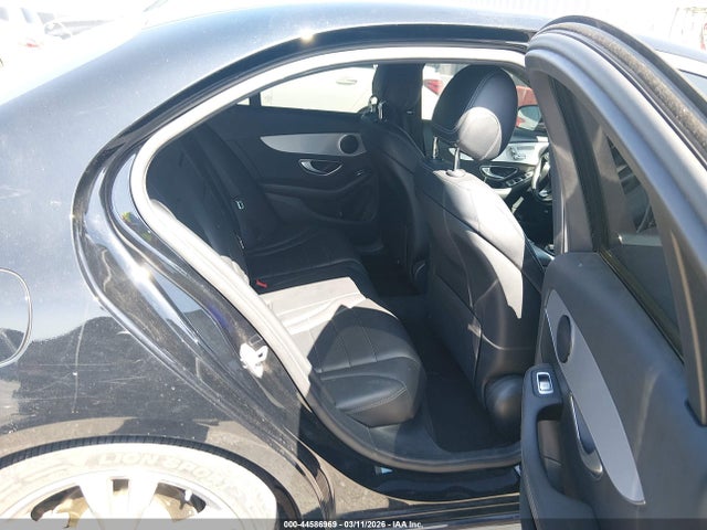 Продаж на аукціоні авто 2018 Mercedes-benz C 300, vin: 55SWF4JBXJU244949, номер лоту: 44586969