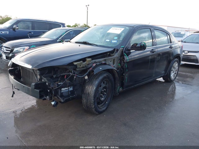 Продаж на аукціоні авто 2014 Chrysler 200 Lx, vin: 1C3CCBAB2EN207374, номер лоту: 44586978