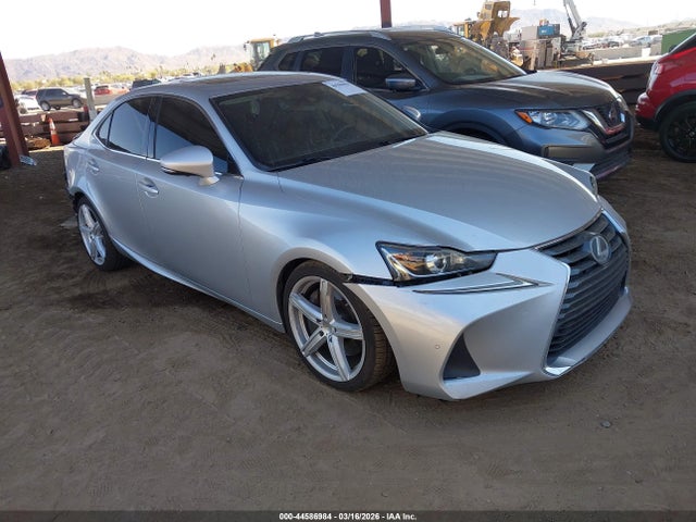 2017 LEXUS IS 200T JTHBA1D29H5039982