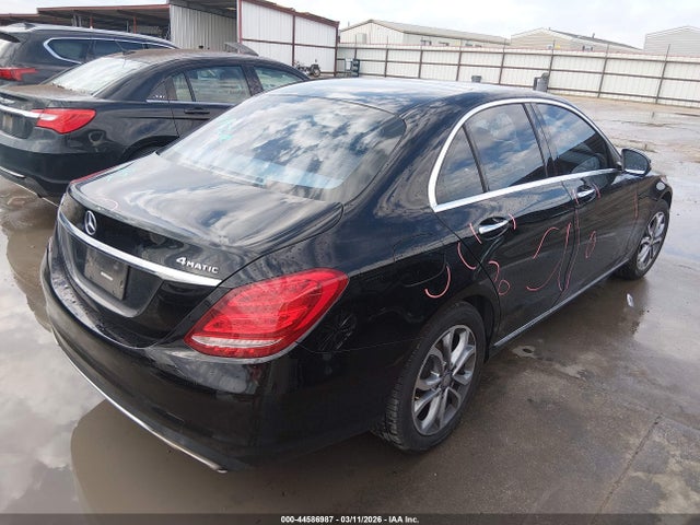2017 Mercedes-benz C 300 4matic მანქანა იყიდება აუქციონზე, vin: 55SWF4KB6HU206482, აუქციონის ნომერი: 44586987