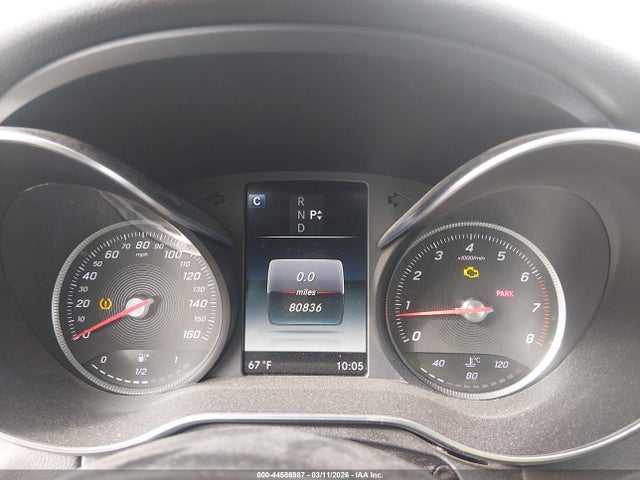 2017 Mercedes-benz C 300 4matic მანქანა იყიდება აუქციონზე, vin: 55SWF4KB6HU206482, აუქციონის ნომერი: 44586987