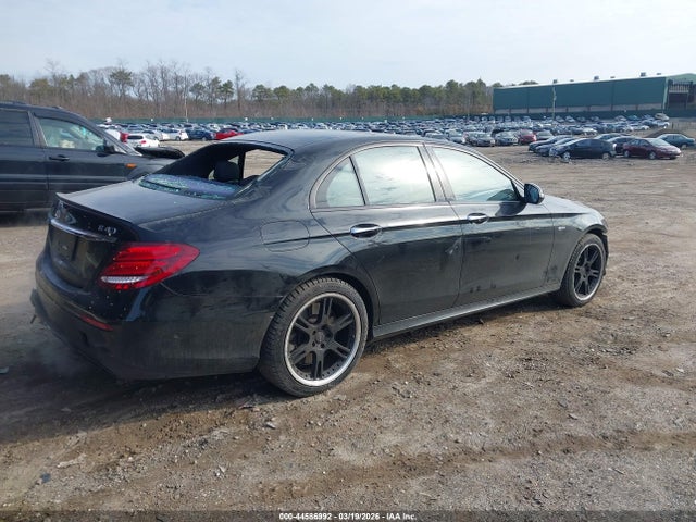 2018 Mercedes-benz Amg E 43 4matic მანქანა იყიდება აუქციონზე, vin: WDDZF6EB4JA478779, აუქციონის ნომერი: 44586992