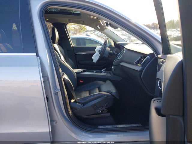 2024 Volvo Xc90 B6 Ultimate Bright Theme 6-seater მანქანა იყიდება აუქციონზე, vin: YV4062JF5R1152552, აუქციონის ნომერი: 44587044