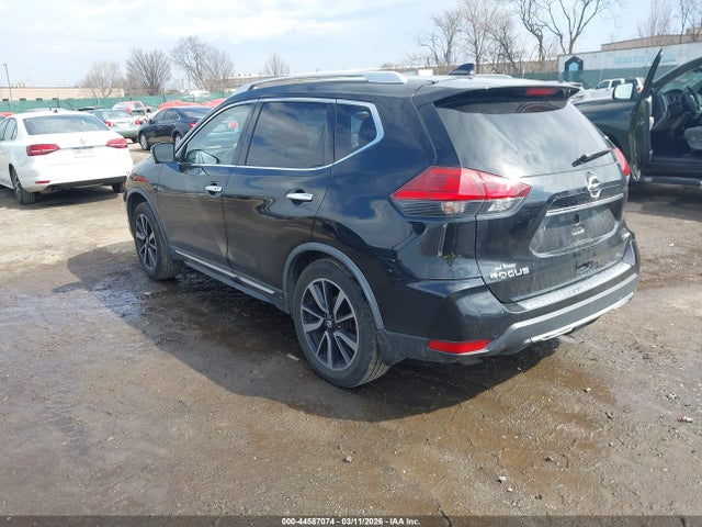 JN8AT2MV3HW283102 Nissan Rogue Sl