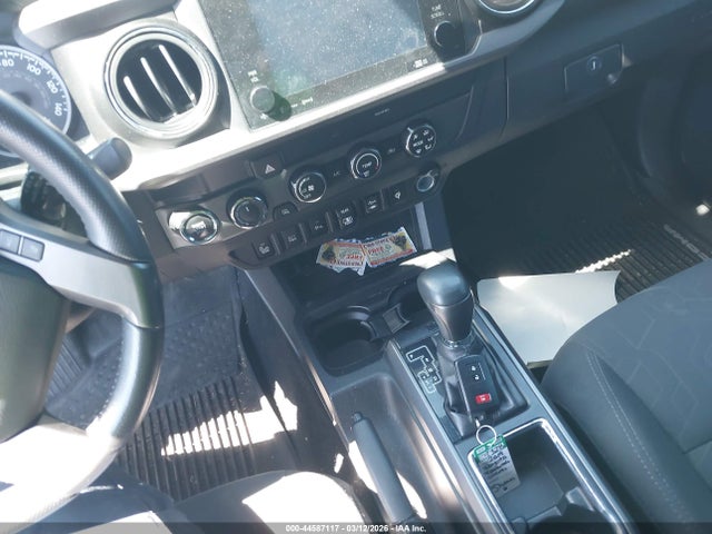 3TMCZ5AN6KM198948 Toyota Tacoma Trd Off Road