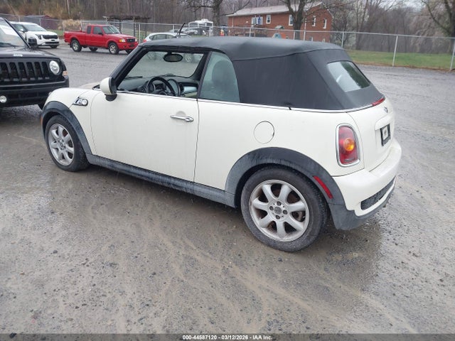 2009 MINI COOPER S WMWMS33539TG89578 Photo 2
