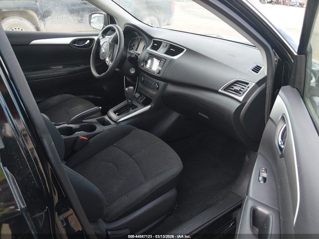 2018 Nissan Sentra S მანქანა იყიდება აუქციონზე, vin: 3N1AB7AP7JY334703, აუქციონის ნომერი: 44587123
