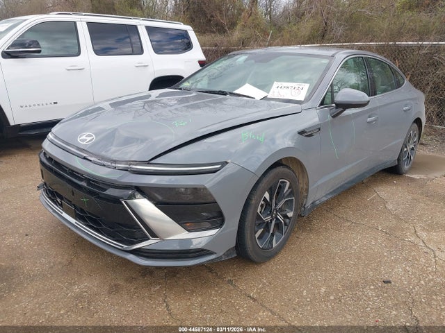 Hyundai SONATA SEL 2025 KMHL64JA8SA470702 Image 2