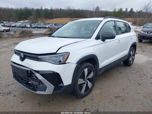 44587126 :رقم المزاد ، 3VV8C7B22SM082879 vin ، 2025 Volkswagen Taos 1.5t S مزاد بيع