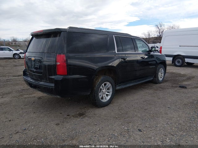 2019 Chevrolet Suburban Lt მანქანა იყიდება აუქციონზე, vin: 1GNSKHKC7KR242797, აუქციონის ნომერი: 44587139