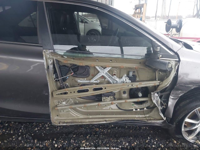 Aukcja sprzedaży 2015 Toyota Camry Se, vin: 4T1BF1FK2FU053690, numer aukcji: 44587204