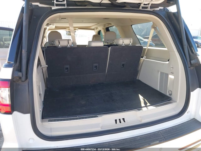 Auction sale of the 2019 Lincoln Navigator L Reserve, vin: 5LMJJ3LT7KEL26594, lot number: 44587234