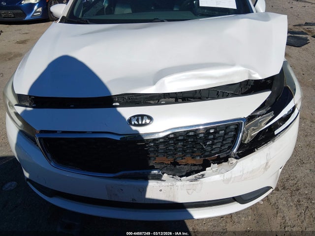 Aukcja sprzedaży 2017 Kia Forte Lx, vin: 3KPFL4A70HE115379, numer aukcji: 44587249
