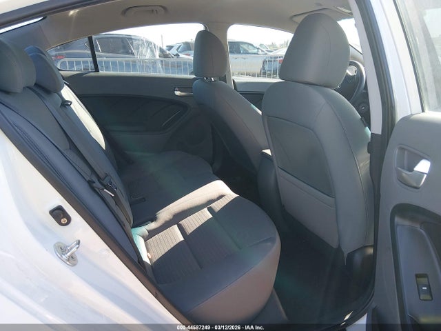 Aukcja sprzedaży 2017 Kia Forte Lx, vin: 3KPFL4A70HE115379, numer aukcji: 44587249