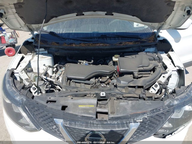 JN1BJ1CP0KW210136 Nissan Rogue Sport S