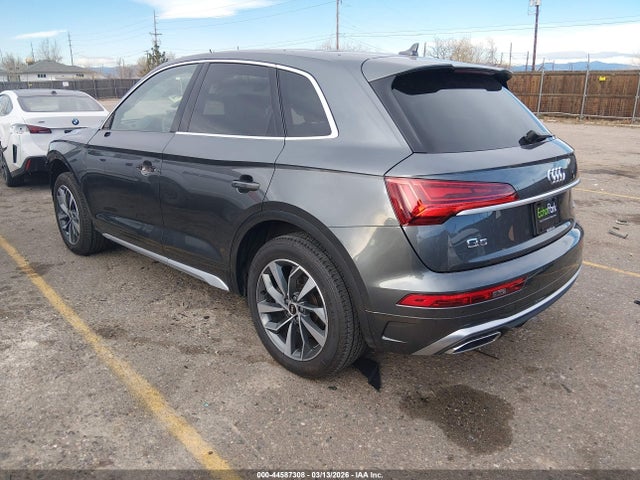 44587308 :رقم المزاد ، WA1EAAFY3N2117695 vin ، 2022 Audi Q5 Premium Plus 45 Tfsi S Line Quattro S Tronic مزاد بيع