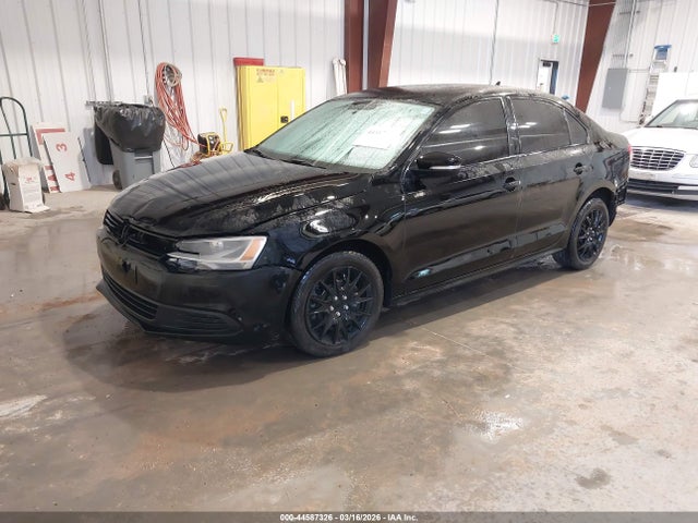 3VWD07AJXEM222631 Volkswagen Jetta 1.8t Se