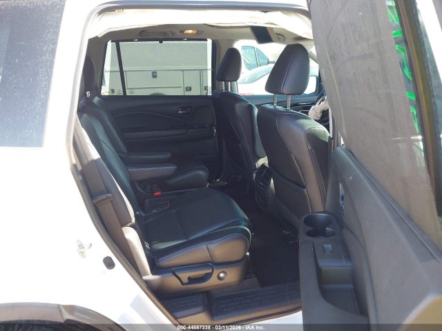 Продаж на аукціоні авто 2017 Honda Pilot Elite, vin: 5FNYF6H0XHB090831, номер лоту: 44587338