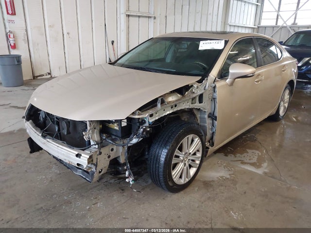 44587347 :رقم المزاد ، JTHBK1GG8D2003684 vin ، 2013 Lexus Es 350 مزاد بيع