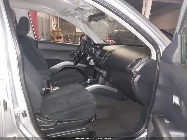 2007 MITSUBISHI OUTLANDER JA4MT31X47U005740 Photo 4