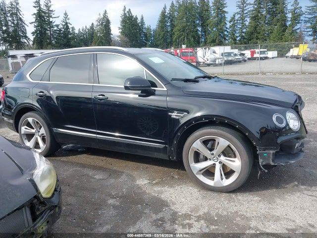 SJAAC4ZV5JC019453 Bentley Bentayga Activity Edition/black Edition/mulliner/onyx Edition/w12