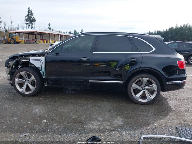 SJAAC4ZV5JC019453 Bentley Bentayga Activity Edition/black Edition/mulliner/onyx Edition/w12