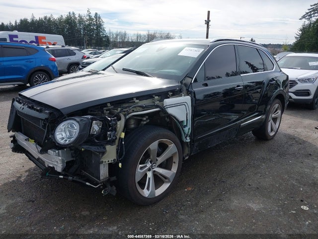2018 BENTLEY BENTAYGA SJAAC4ZV5JC019453 Photo 1