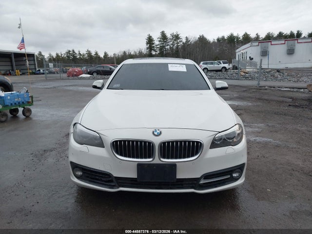 BMW 528i Xdrive 2016 WBA5A7C52GG146319 Image 12
