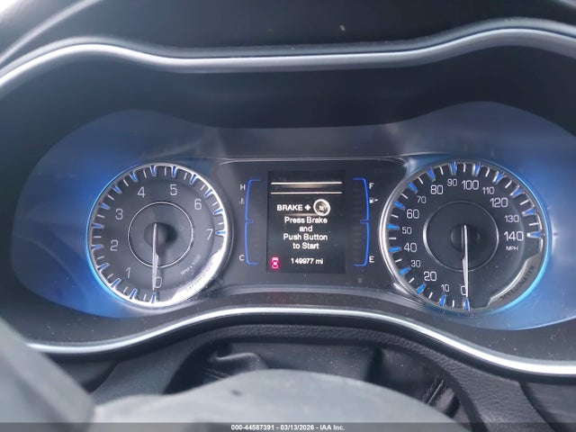 Продажа на аукционе авто 2015 Chrysler 200 Limited, vin: 1C3CCCAB8FN586503, номер лота: 44587391