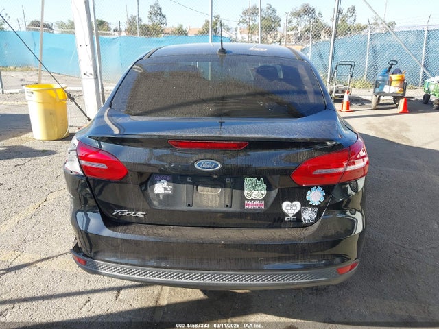Ford FOCUS SE 2015 1FADP3F28FL320980 Image 16