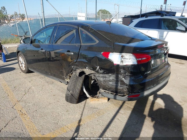 Ford FOCUS SE 2015 1FADP3F28FL320980 Image 3