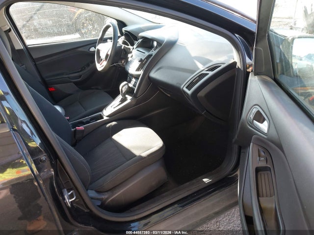 Ford FOCUS SE 2015 1FADP3F28FL320980 Image 5