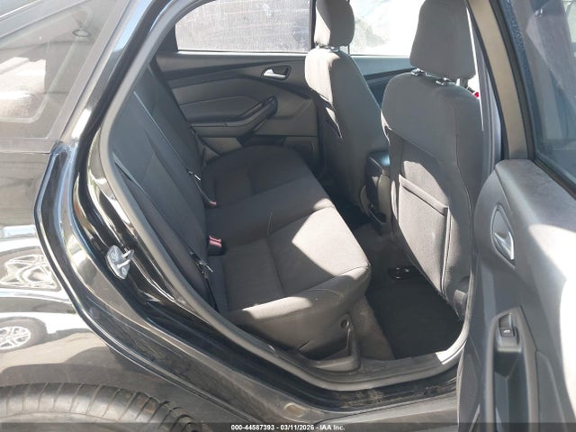 Ford FOCUS SE 2015 1FADP3F28FL320980 Image 8