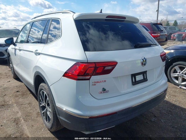 Продаж на аукціоні авто 2021 Volkswagen Tiguan 2.0t Se/2.0t Se R-line Black/2.0t Sel, vin: 3VV2B7AX3MM047504, номер лоту: 44587411
