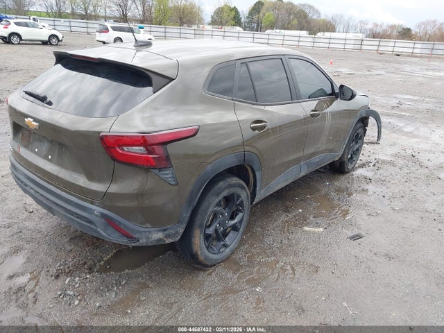 2024 CHEVROLET TRAX KL77LFE22RC169822 Photo 3