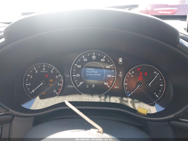 44587443 :رقم المزاد ، 3MVDMBAMXSM834293 vin ، 2025 Mazda Cx-30 2.5 S مزاد بيع