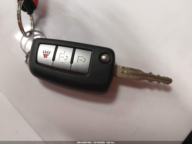 2014 Nissan Rogue S მანქანა იყიდება აუქციონზე, vin: 5N1AT2MV6EC787003, აუქციონის ნომერი: 44587462