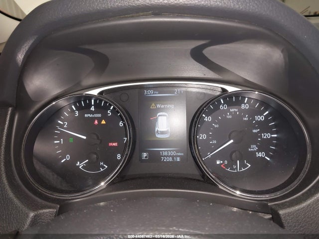 2014 Nissan Rogue S მანქანა იყიდება აუქციონზე, vin: 5N1AT2MV6EC787003, აუქციონის ნომერი: 44587462
