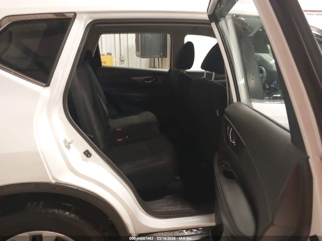 2014 Nissan Rogue S მანქანა იყიდება აუქციონზე, vin: 5N1AT2MV6EC787003, აუქციონის ნომერი: 44587462