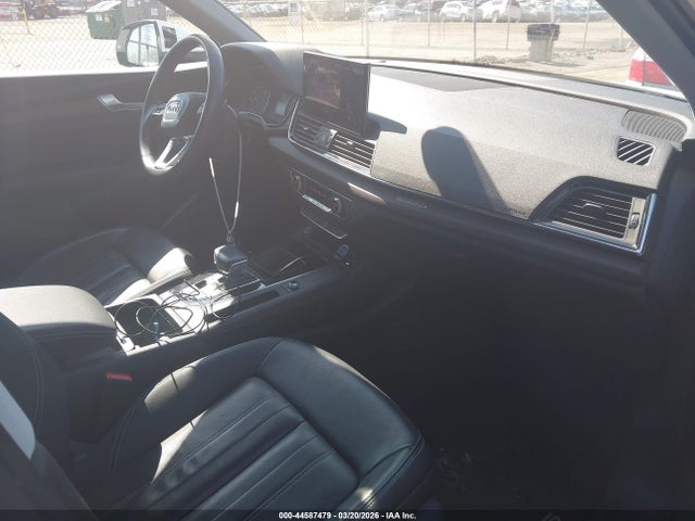 Продажа на аукционе авто 2021 Audi Q5 Premium 45 Tfsi Quattro S Tronic, vin: WA1AAAFY8M2002541, номер лота: 44587479