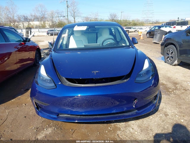 44587482 :رقم المزاد ، 5YJ3E1EB0NF165036 vin ، 2022 Tesla Model 3 Long Range Dual Motor All-wheel Drive مزاد بيع