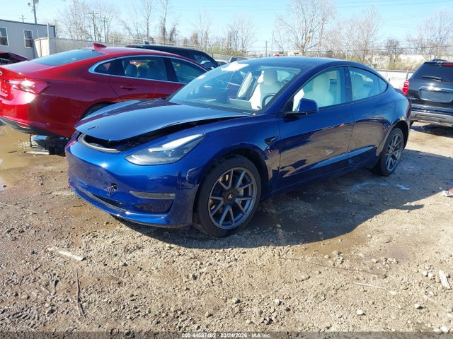 44587482 :رقم المزاد ، 5YJ3E1EB0NF165036 vin ، 2022 Tesla Model 3 Long Range Dual Motor All-wheel Drive مزاد بيع
