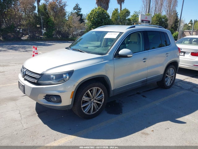 2012 VOLKSWAGEN TIGUAN WVGAV7AX7CW514077 Photo 1
