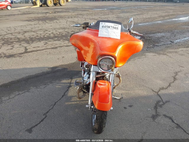 2012 HARLEY-DAVIDSON FLHX 1HD1KBM1XCB640897 Photo 4