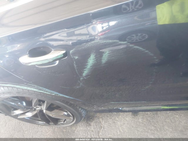 2017 AUDI A8 L WAU44AFD9HN019308 Photo 5