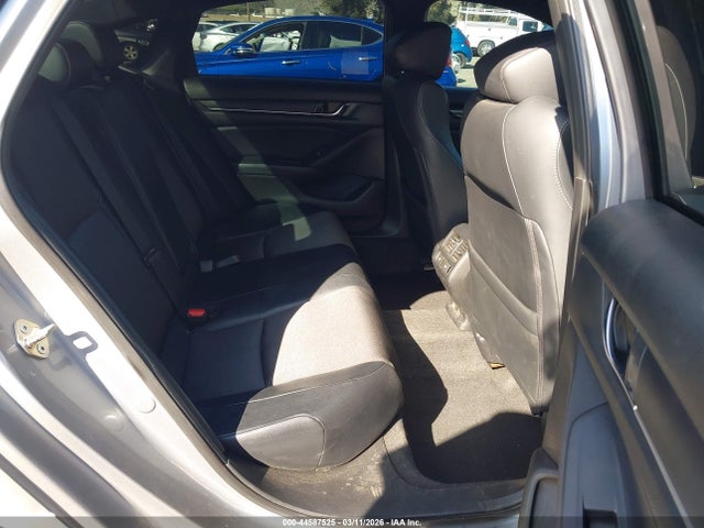 1HGCV2F3XJA013833 Honda Accord Sport 2.0t