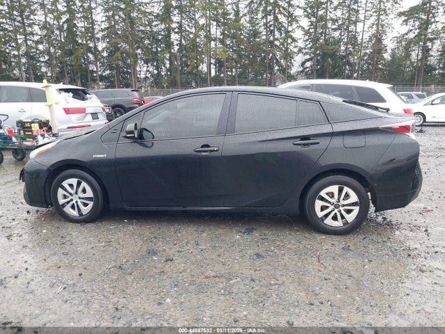 Toyota Prius Four 2016 JTDKARFU4G3518349 Image 14