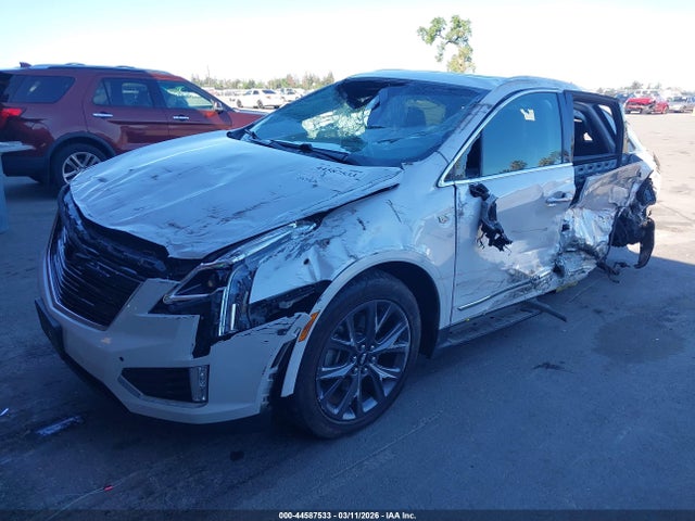 2019 CADILLAC XT5 1GYKNCRS0KZ299711 Photo 1