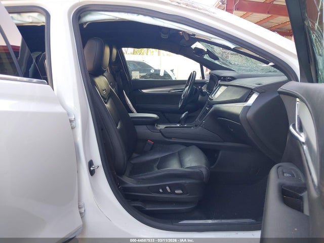 2019 CADILLAC XT5 1GYKNCRS0KZ299711 Photo 4