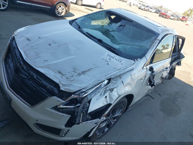 2019 CADILLAC XT5 1GYKNCRS0KZ299711 Photo 5